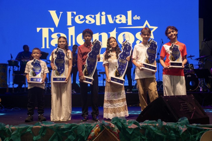 Festival de Talentos das Escolas Municipais premia estudantes de Santarém